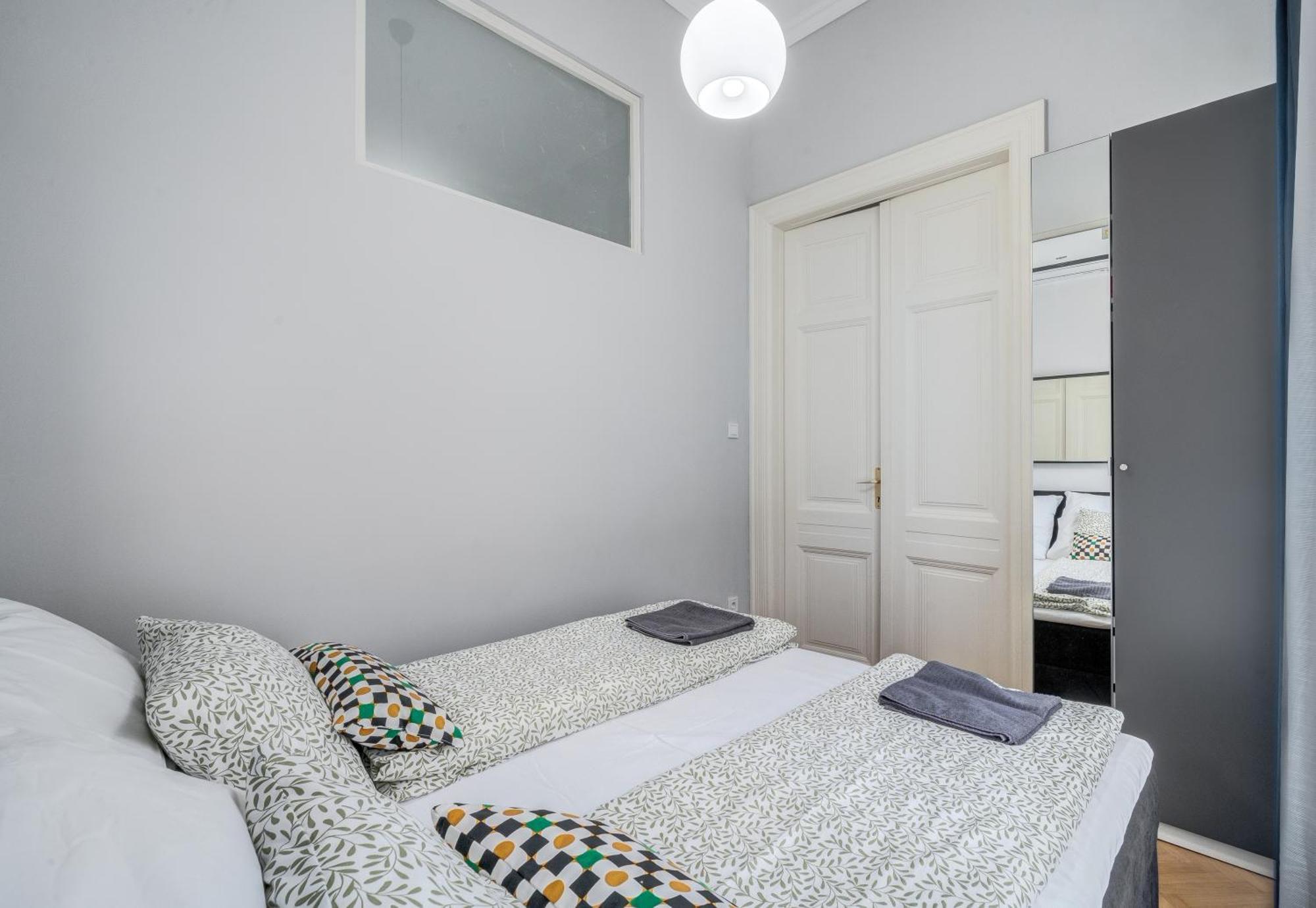 Synagogue 2 Bedroom S162 Apartamento Budapeste